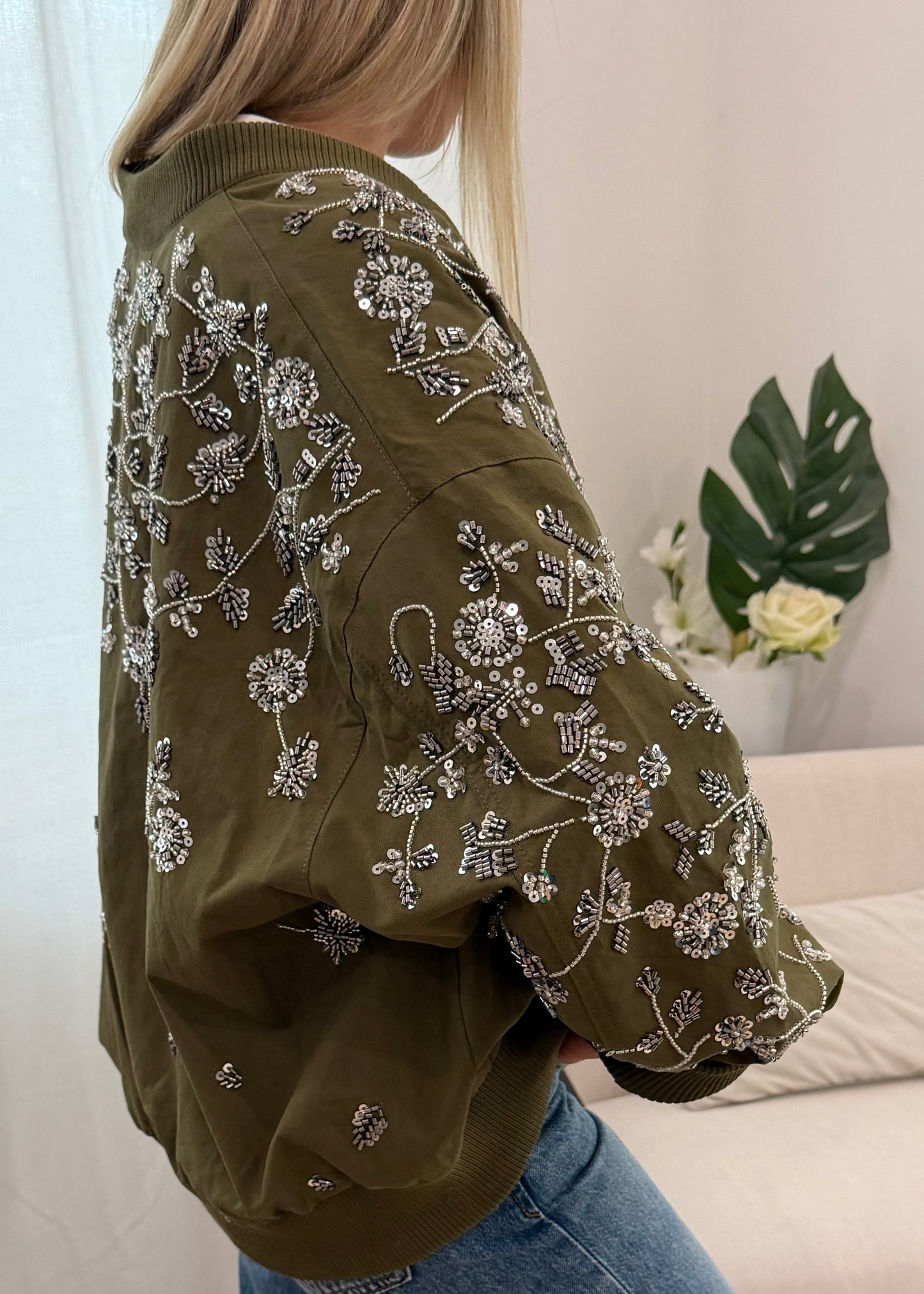 BOMBERS STRASS