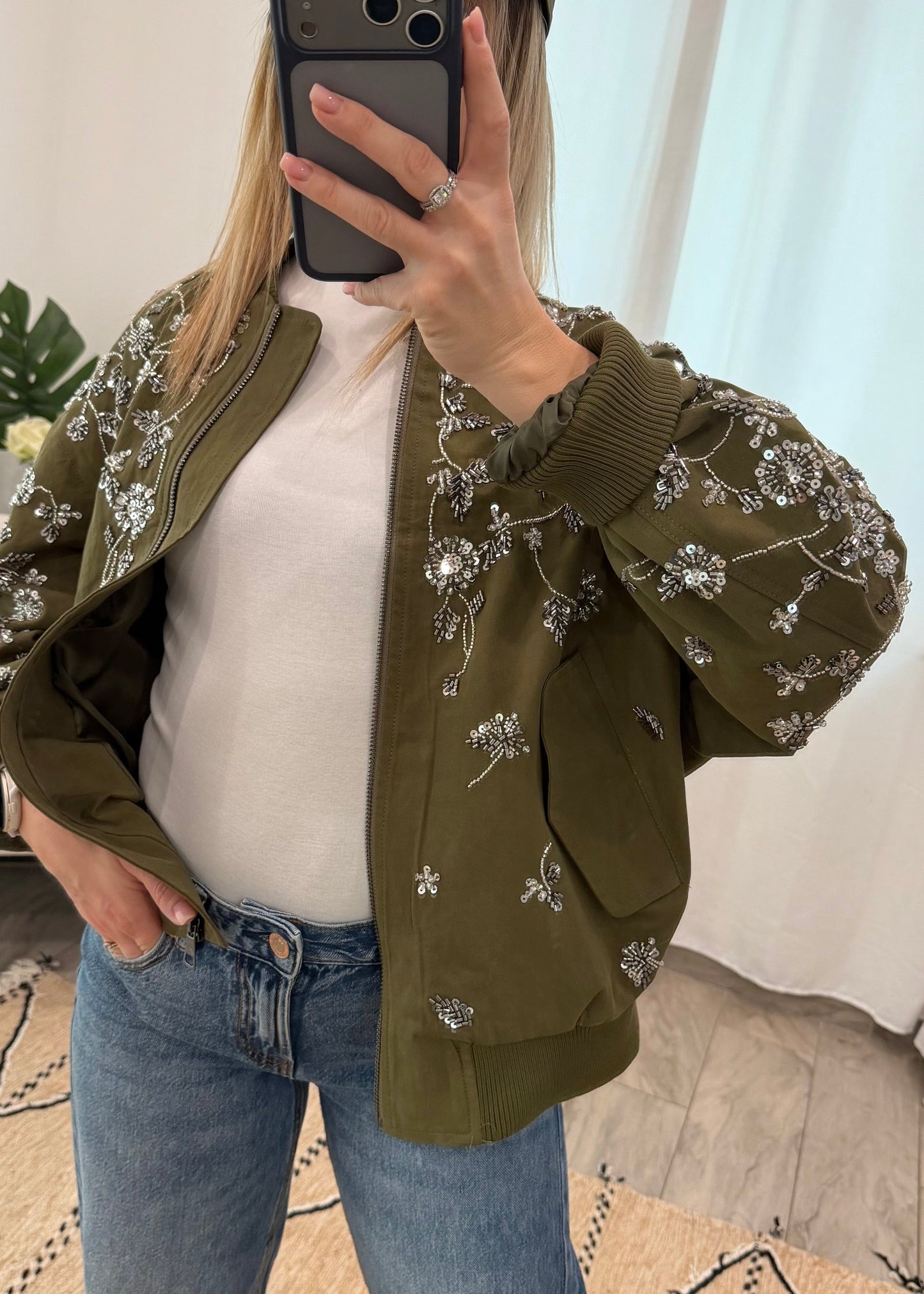 BOMBERS STRASS